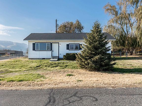 2nd image of 601 10th St