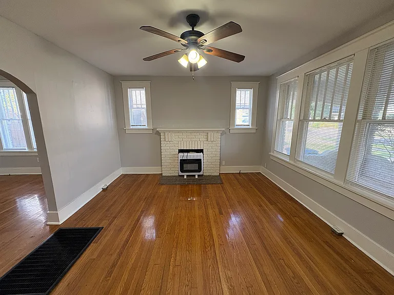 1805 Maple St #A — Photo 4