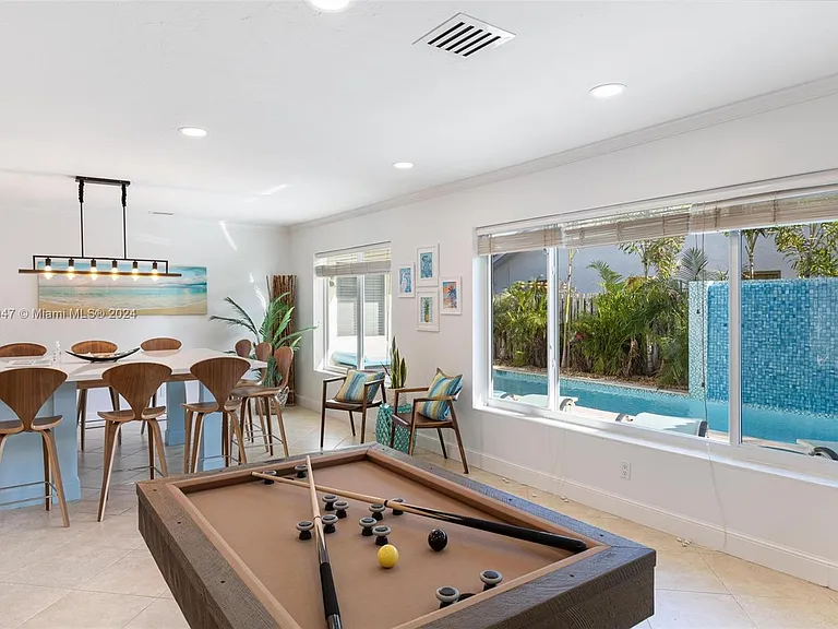 290 Tropic Dr — Photo 10