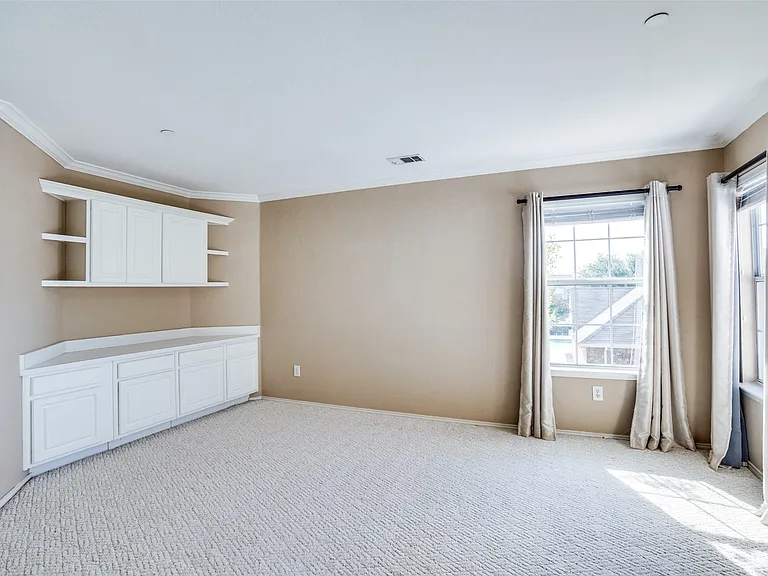 8600 Brunswick Dr — Photo 19