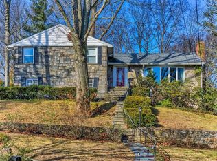 262 Victory Blvd, New Rochelle, NY 10804