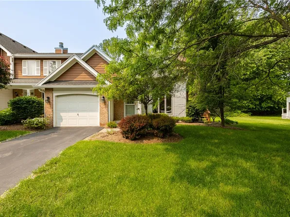 111 Eaglesfield Way, Fairport, NY 14450