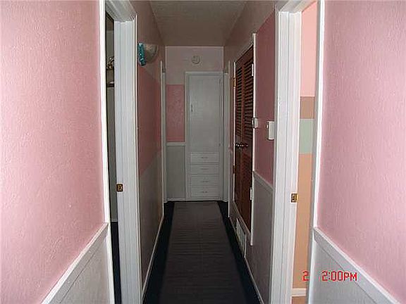 5th image of 4944 Debeers Dr