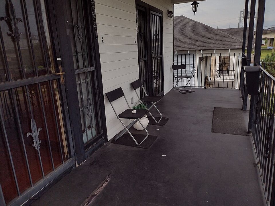 1st image of 3319 Clermont Dr #3319
