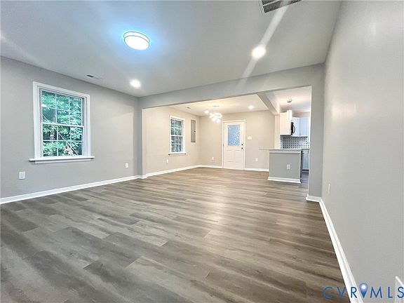 5th image of 3301 Kingsland Rd