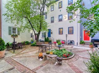 1026 Pine St APT 6A, Philadelphia, PA 19107