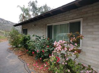 24730 Valley Center Rd, Escondido, CA 92027