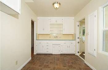 5th image of 1868 Chatsworth Blvd