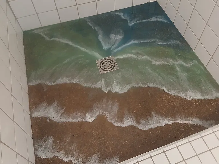 owner is an artist!