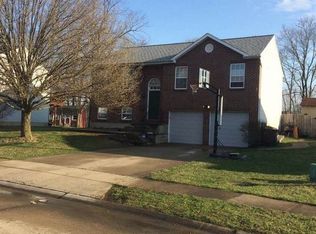 2555 Alysheba Dr, Burlington, KY 41005