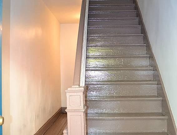 3rd image of 221 Renner St APT 3