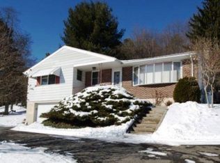 456 Jamestown Rd, Lehighton, PA 18235