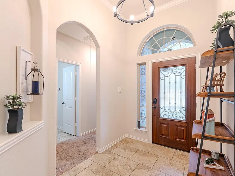 14 Arrowfeather Pl — Photo 29