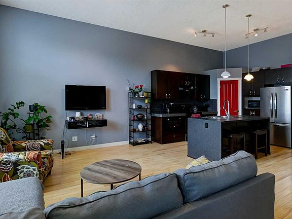 4th image of 6 E Elgin Meadows Rd SE