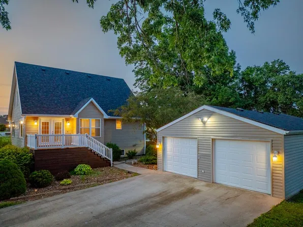 27184 Joiner Dr, Brookfield, MO 64628