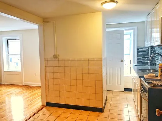 Rented by Friedman Roth Realty | media 5