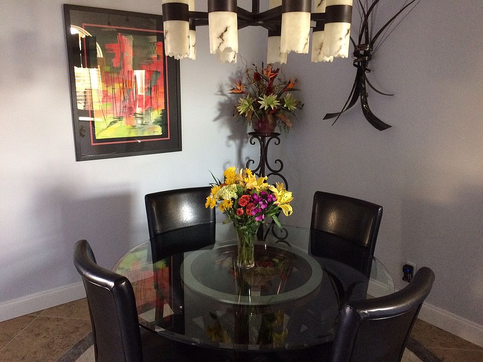 2nd image of 649 Beachwalk Cir APT 202
