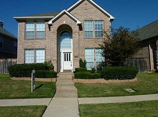 221 Wellington Rd, Irving, TX 75063