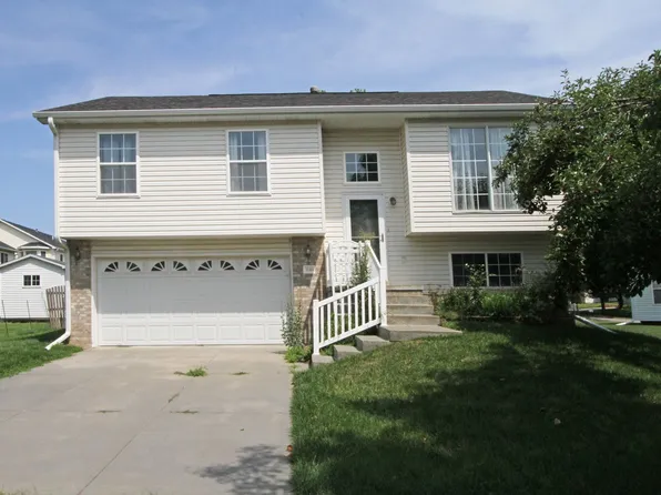 3540 W Garfield St, Lincoln, NE 68522