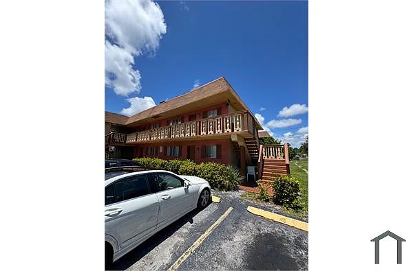 Building Photo - 933 W Jasmine Dr #4B