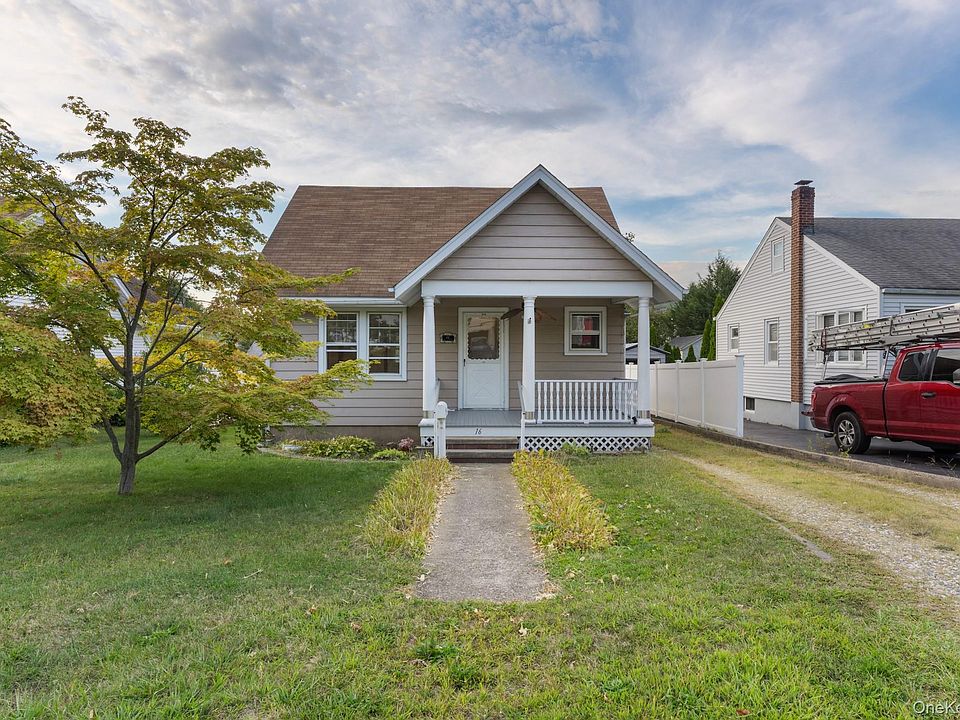 1st image of 16 Oak Terrace