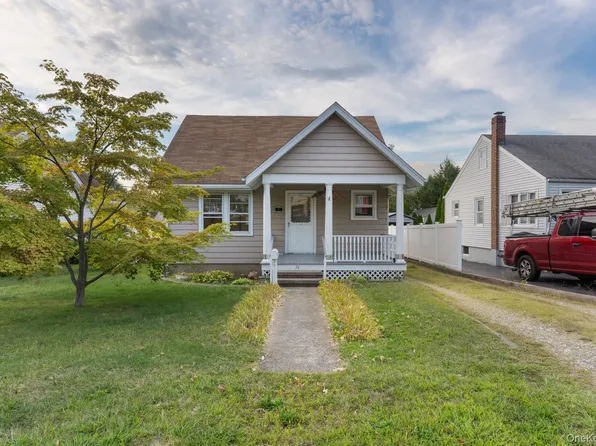 16 Oak Terrace, Suffern, NY 10901