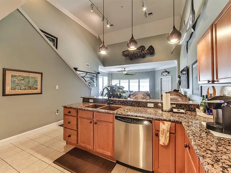 273 Middle Way #G — Photo 17