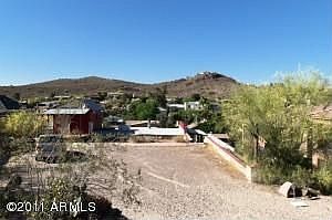 3rd image of 1542 E Lupine Ave