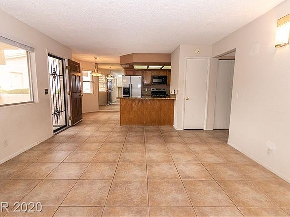 4th image of 1336 Pinto Rock Ln Unit 101