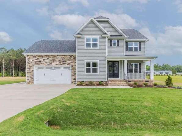 48 Sanders Farm Dr, Smithfield, NC 27577