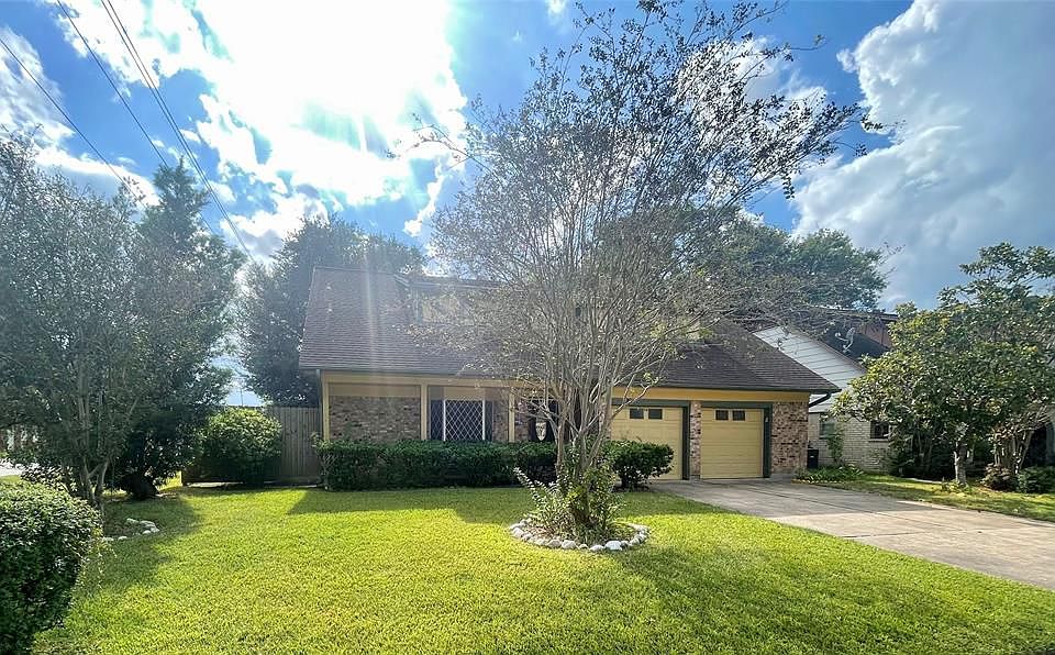 1st image of 10738 Sagewind Dr