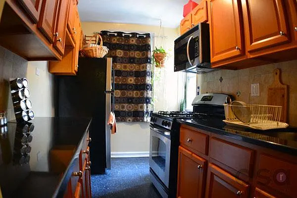 Sold by DSA Realty | media 4