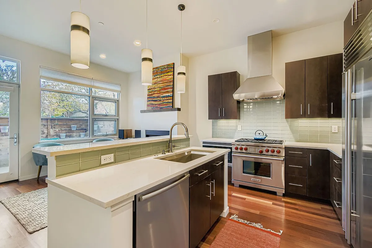 Building Photo - 1505 Pearl St #109