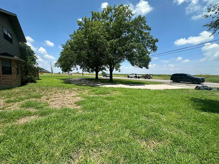 972 Barbarosa Rd — Photo 15