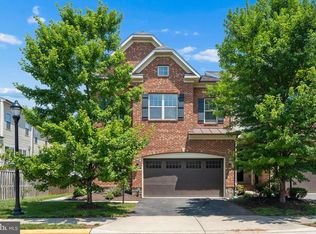 42534 Dreamweaver Dr, Ashburn, VA 20148