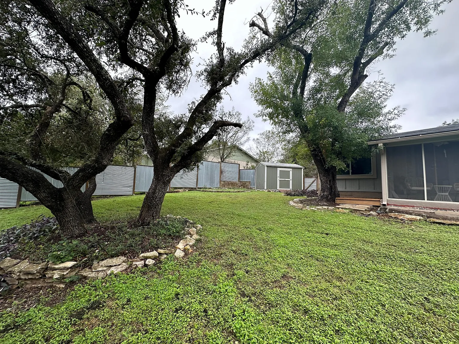 6805 Silvermine Dr — Photo 4