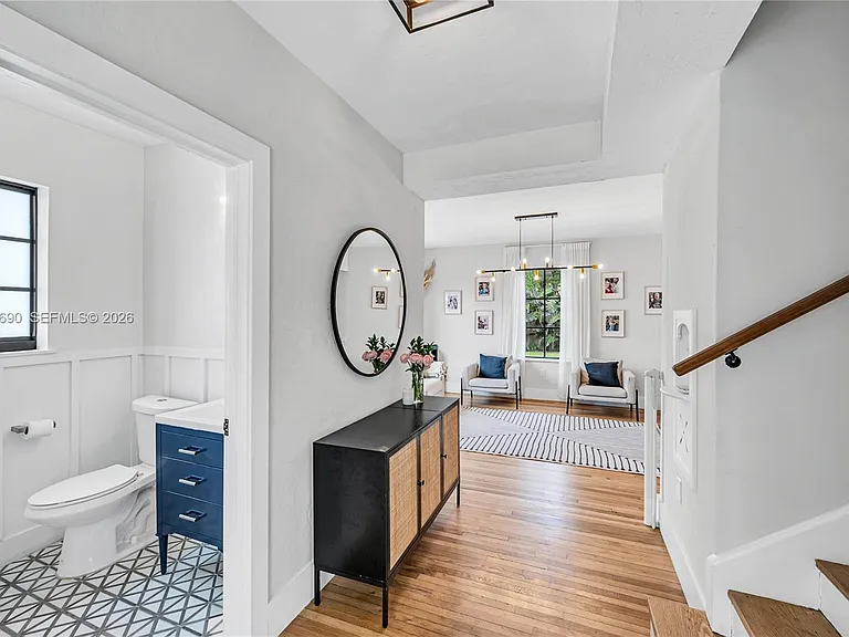1951 SW 23rd St — Photo 21