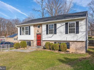 2418 Shadyside Ave, Suitland, MD 20746