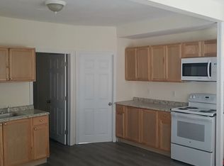 95 Temple St, Lowell, MA 01851