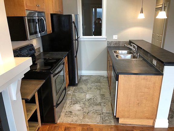 4th image of 45595 Tamihi Way