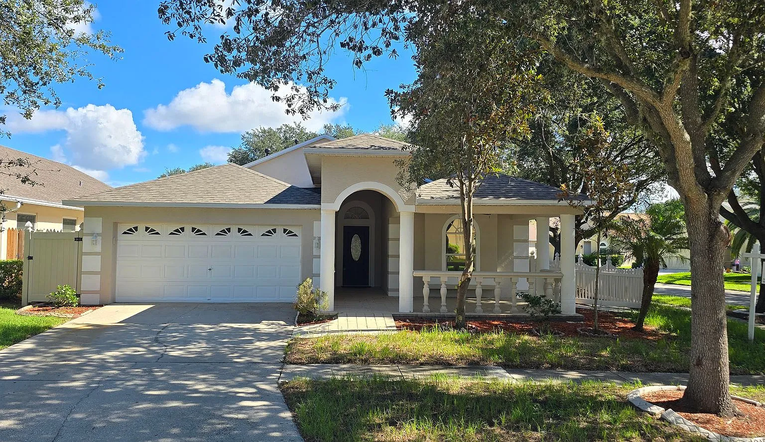 1810 Greystone Heights Drive — Photo 3
