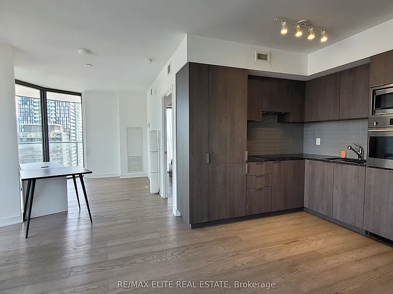 11 Wellesley St W #1911 — Photo 3