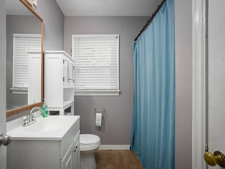 4126 Eastwood Dr — Photo 11