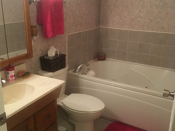 2nd image of 1136 Boskydell Rd
