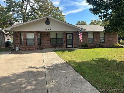 1001 S Oklahoma Ave, Okmulgee, OK, 74447