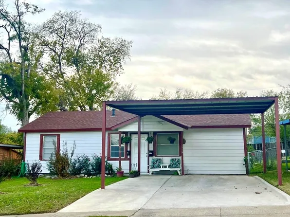 1328 E Jessamine St, Fort Worth, TX 76104