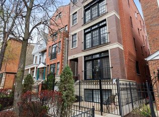 924 W Roscoe St APT 3, Chicago, IL 60657