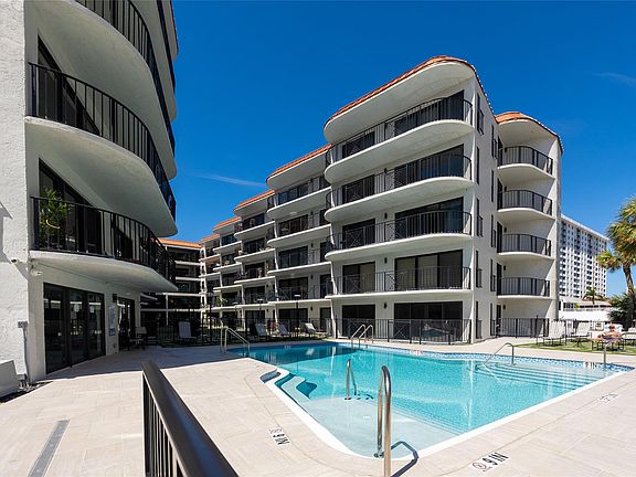 3rd image of 2029 N Ocean Boulevard #303