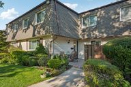 Feller Dr-S0409-001.jpg