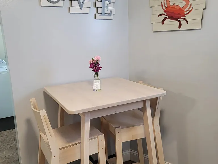 108 W Grand Ave #3 — Photo 7
